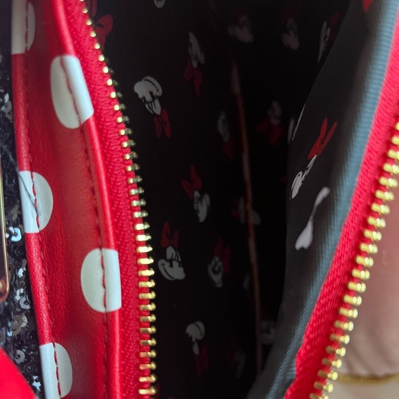SOLD Minnie Mouse Sequin Disney Loungefly Backpack ❤️☁️✨ - Picture 11 of 12